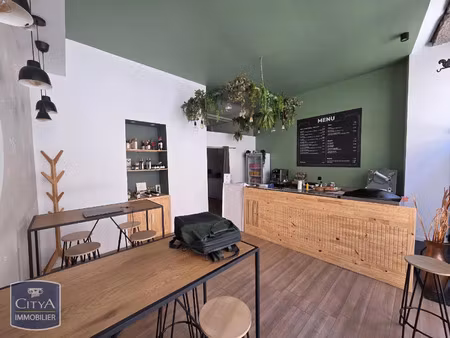 local commercial à louer 53 m² - saint-étienne (42) - 588€