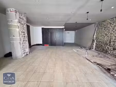 local commercial à louer 101 m² - saint-étienne (42) - 889€