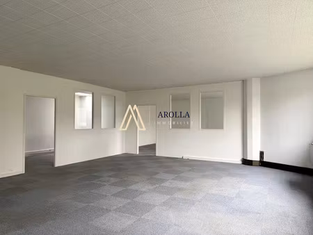 vente locaux professionnels 0 pièces 138 m² à archamps (74160)  190 000 €