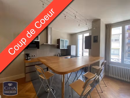 appartement à louer 1 pièce 42.63 m² - lyon 7e arrondissement (69007) - 972€