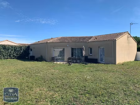 maison à vendre 4 pièces 95 m² - niort (79) - 156 000€