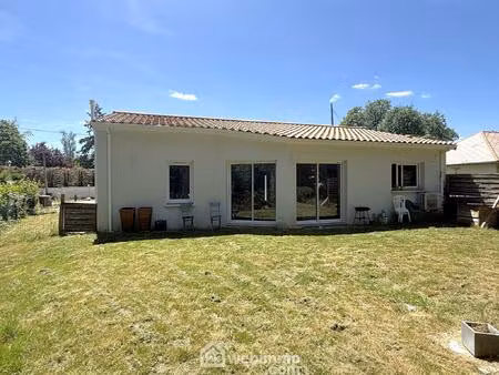 vente maison 4 pièces 98 m² biard (86580)