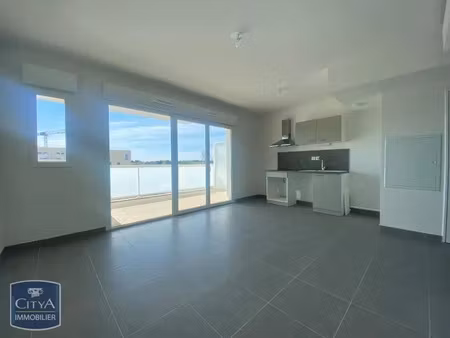 appartement à louer 1 pièce 30.7 m² - monteux (84) - 437€