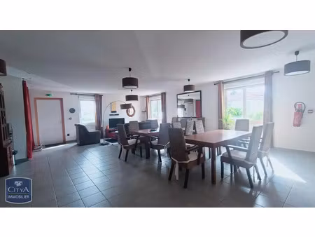 appartement à louer 4 pièces 68.4 m² - buzançais (36) - 711€