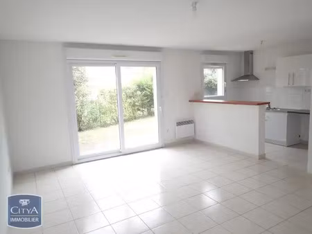 maison à louer 4 pièces 79.82 m² - castres (81) - 811€