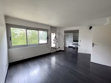 écully centre  lumineux t4 au calme