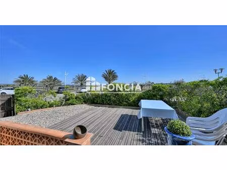 port camargue – plage nord – front de mer – p3 avec jardin de 95 m2