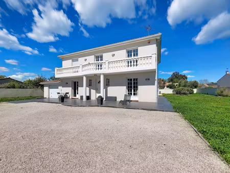 a vendre - cugnaux - maison coup de coeur 5 pièces 150m² sur parcelle de 1446m²