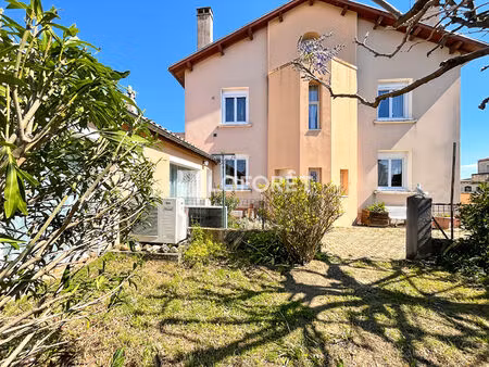 maison 7 chambres avec piscine intérieure et garages ? portes-lès-valence
