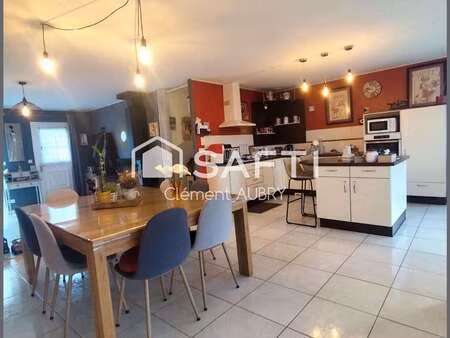 vente maison à saint-ouën-des-toits (53410) : à vendre / 153m² saint-ouën-des-toits