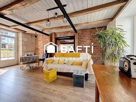 vente maison à sainte-hermine (85210) : à vendre / 210m² sainte-hermine