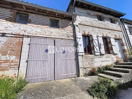 maison de caractère à caumont 4 pièce(s) 135.60 m2