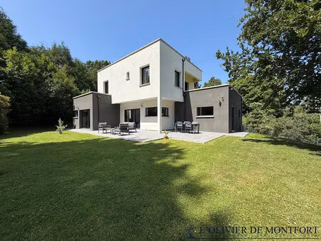 maison contemporaine de 6 pièce(s) 165 m²