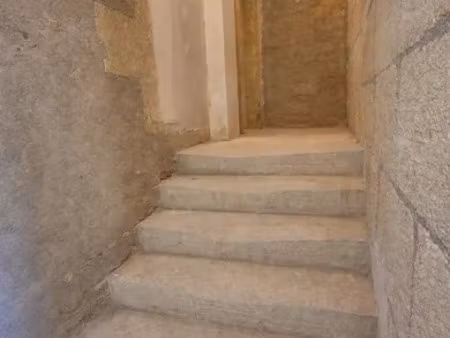 appartement à remoulins (30210)