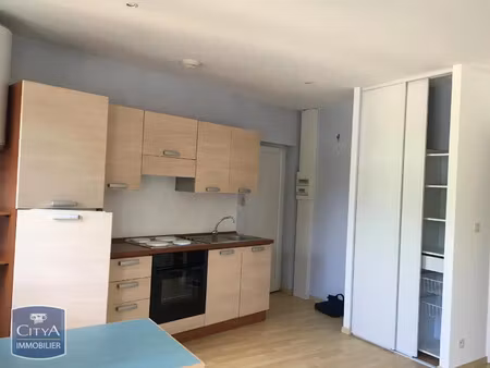 appartement à louer 1 pièce 25.47 m² - saint-brieuc (22) - 374€