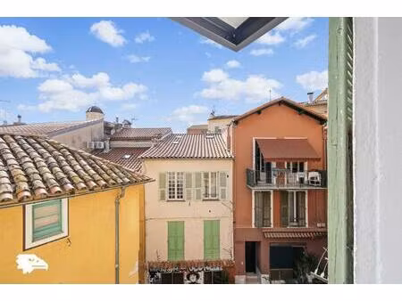 location appartement - 3 pièces - 78 m² - villefranche-sur-mer - (06)