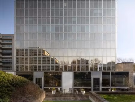 location bureaux 151 m² à 3 367 m²