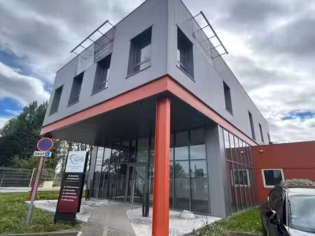 location bureaux villenave-d’ornon 33140 250m²