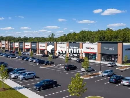 location commerce 930 m²