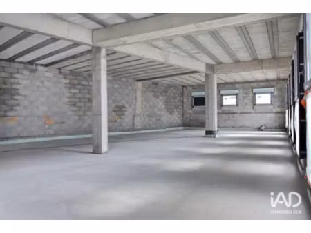 murs commerciaux à saint-maximin-la-sainte-baume (83470)