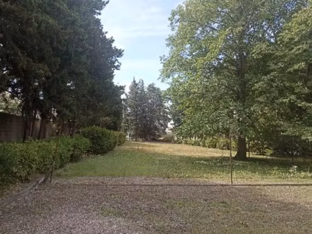 terrain à vendre salon de provence 2400m2 950 000€