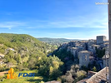 maison de village beaucoup de cachet