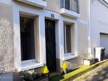 rare maison de 48m2 dans passage privé à 200 m du jardin des prébendes