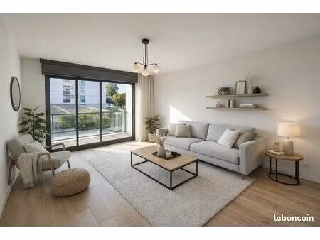 à louer - t2 de 53 m² rénové  centre-ville de lunel / secteur gare