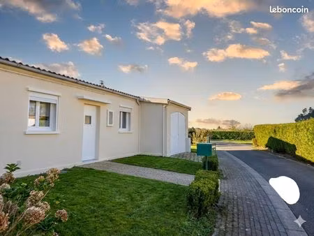 charmante petite maison en plain pied