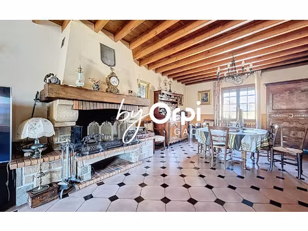 maison cellule 257.76 m² t-5 à vendre  399 000 €