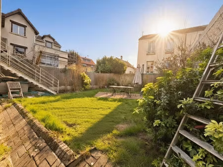 vente maison 8 pièces  200.00m²  fontenay