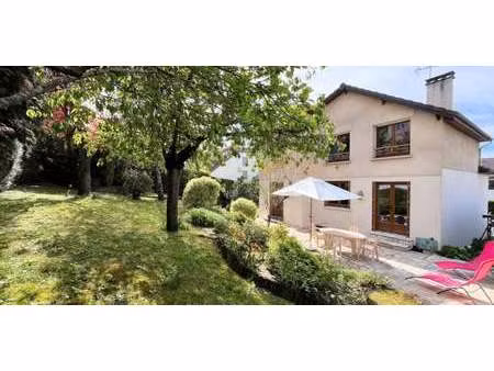 maison avec jardin et terrasse centre ville - rueil-malmaison (92)