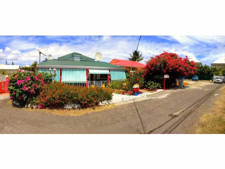 propriété à vendre sainte anne 15 pièce(s) 335m2 515 000€