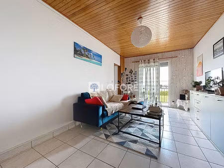 location appartement - louzy