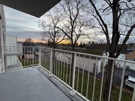 t2 - pinel - rivery - balcon - parking