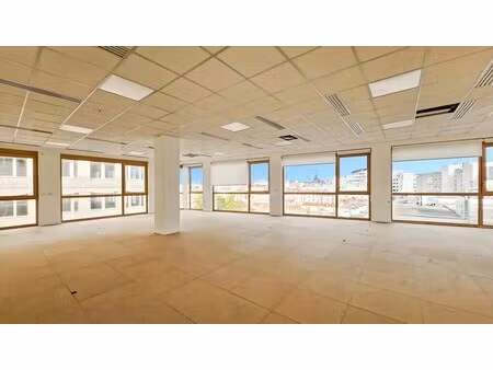 location bureaux 279 m²