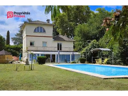 maison de caractère en pierre 350 m² - 4 chambres - piscine chauffée - parc 3500 m²