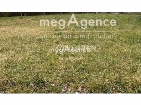 terrain a batir proche des commerces