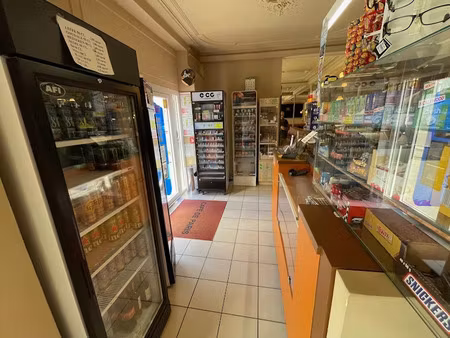 vente locaux professionnels 220 m² à lesparre-médoc (33340)  430 000 €