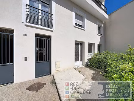 vente locaux professionnels 4 pièces 101 m² à nanterre (92000)  490 000 €