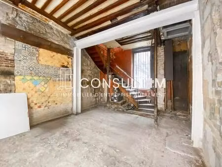 location commerce 112 m²