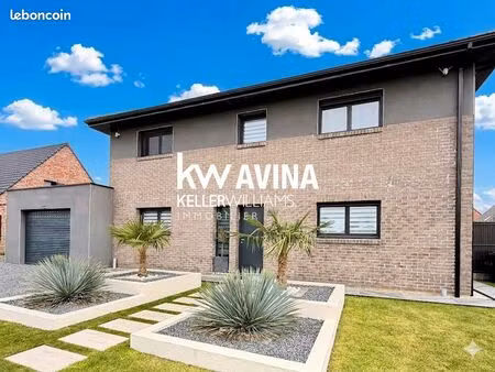 maison 7 pièces 151 m²