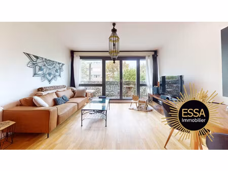 bel appartement 3 pièces quartier du mail