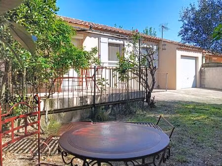 maison de plain pied de 81m2 + garage proche des commodités