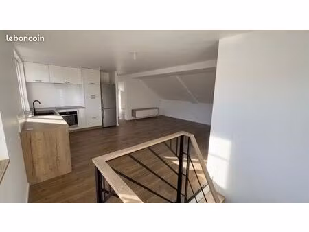 appartement meublé 3 pièces - 1er étage