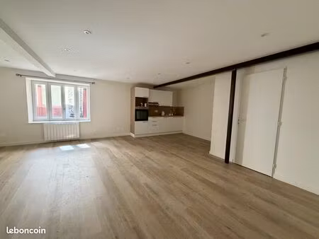 appartement 3 pièces 84 m²