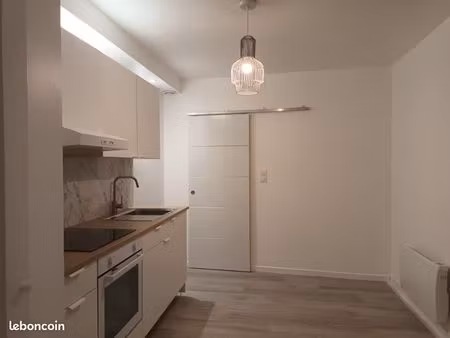 grand t2 refait complètement à neuf