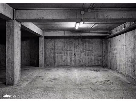 parking intérieur appartement