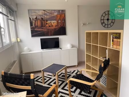studio 1 pièce 35 m²