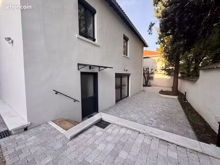 maison de ville 4 pièces 119 m²